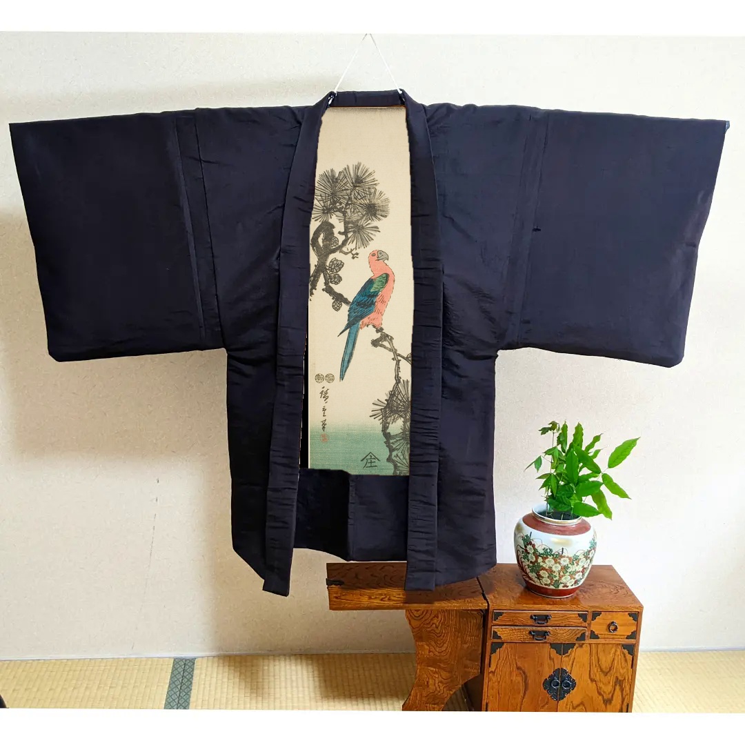 「松に鸚哥」