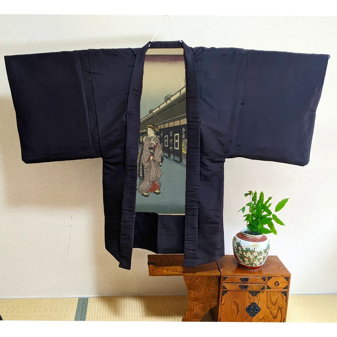 『名所江戸百景』より「御殿町綿屋」
