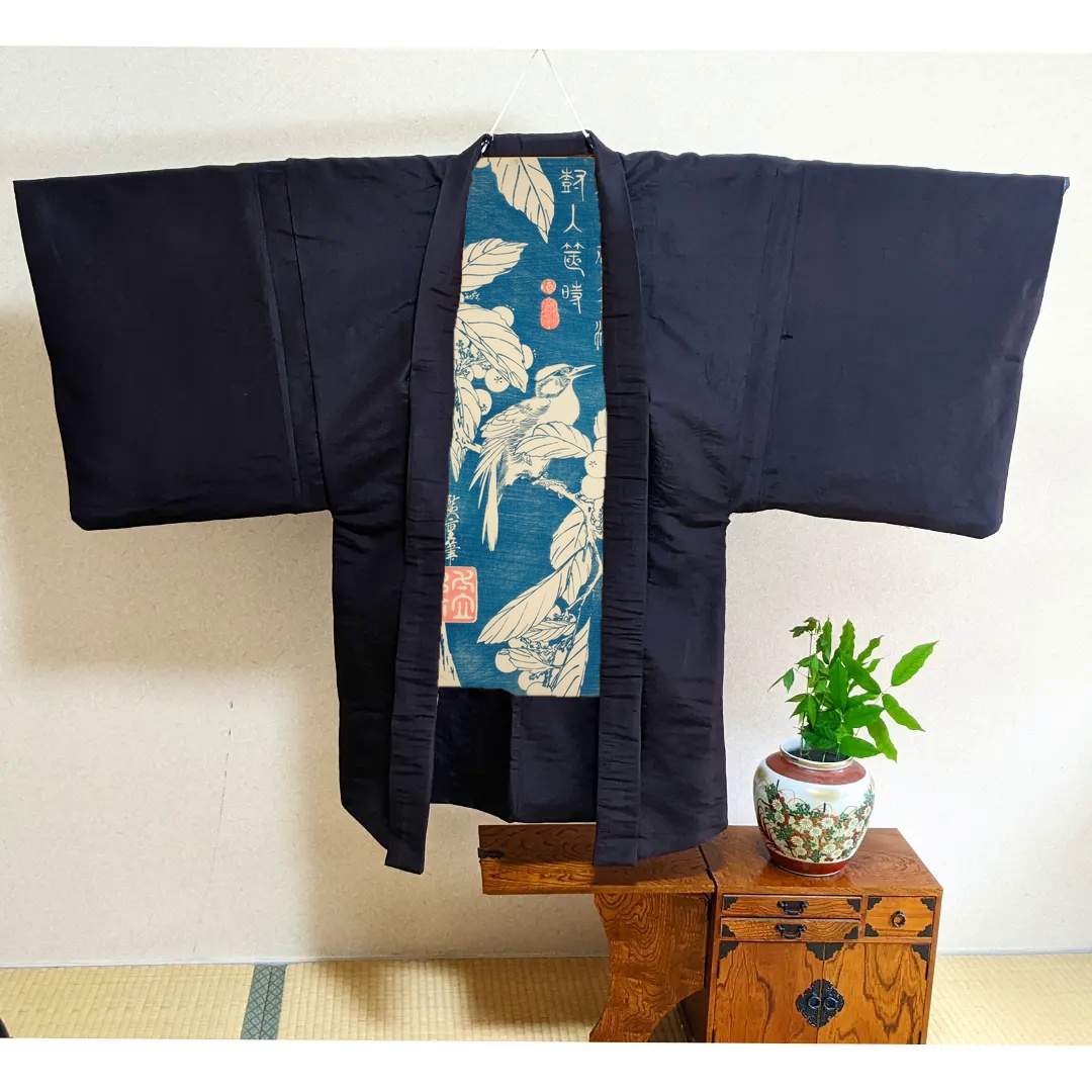 「枇杷と鳥」