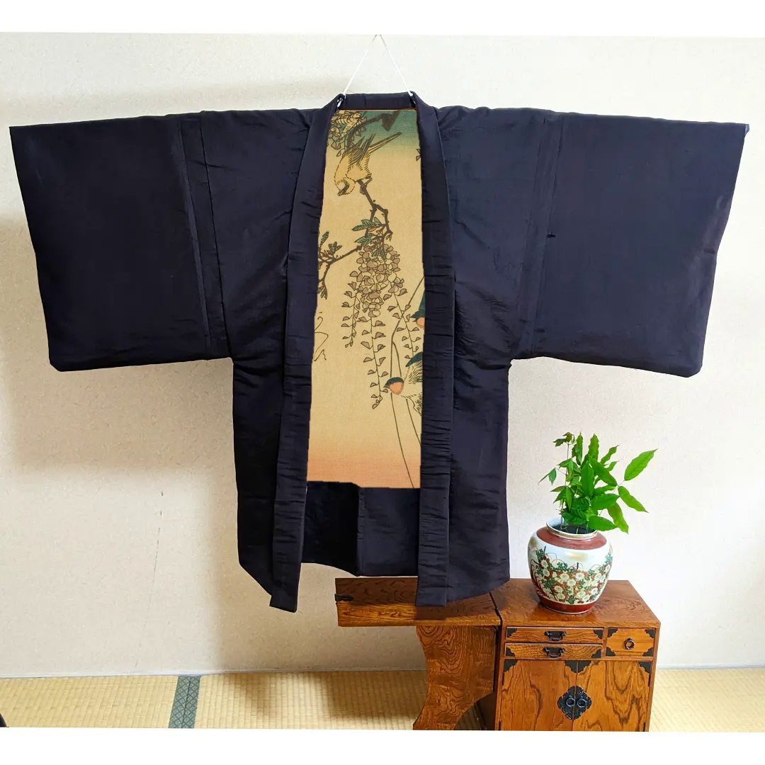 「燕、黄鳥、藤」