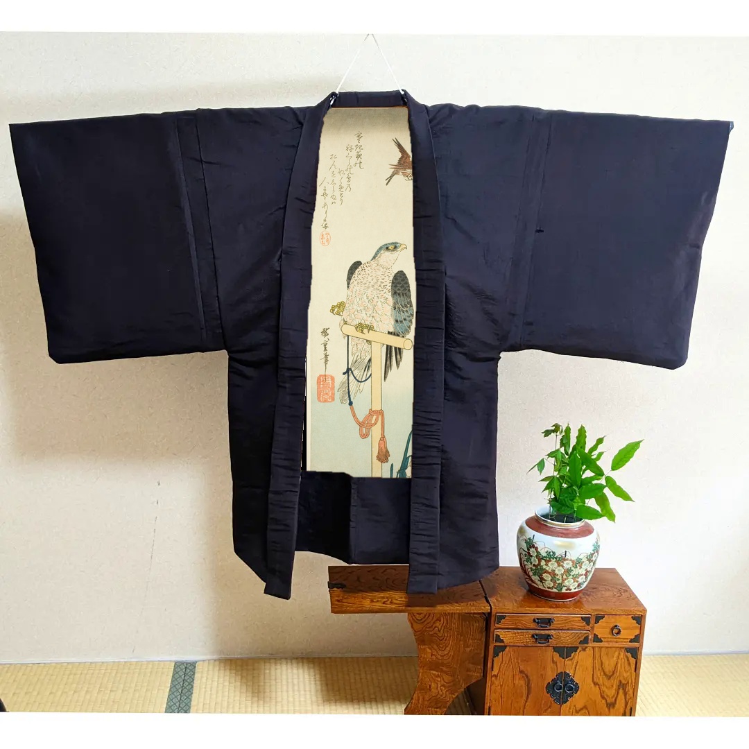 「鷹、雀、水仙」