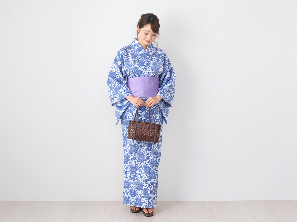 ゆかた 生地 耳有り 浴衣 反物・No.34 白地・菊唐草柄（女 浴衣）
