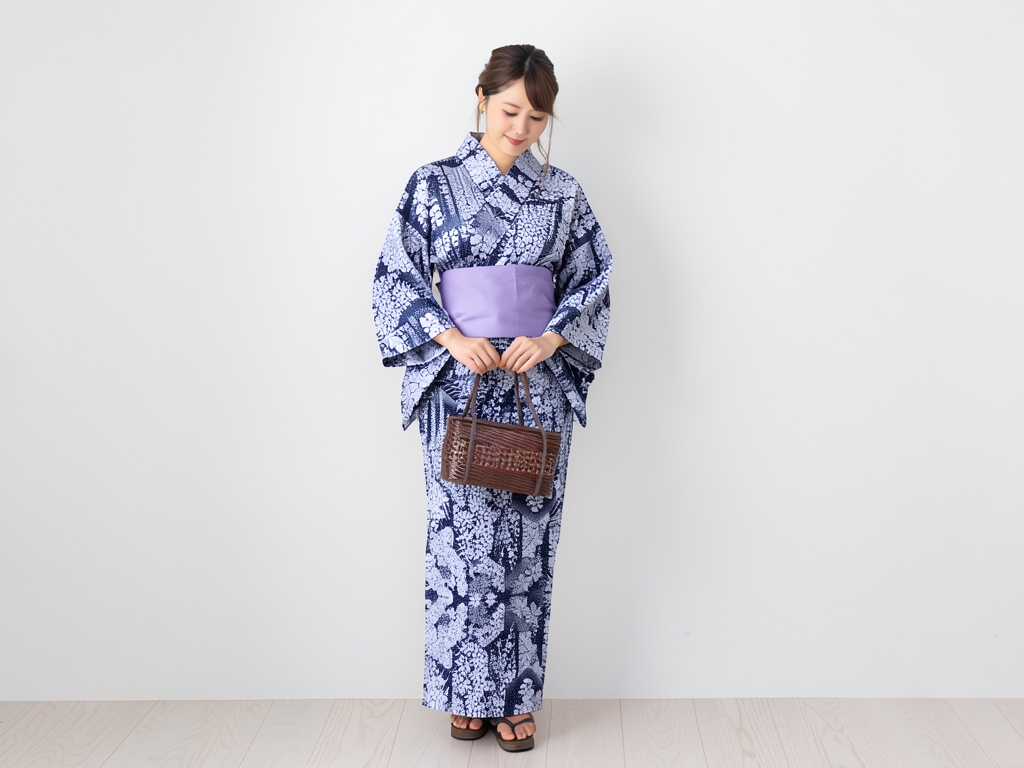 ゆかた 生地・乱絽・クインサイズ 浴衣 反物 ・No.135 百花裂取柄・濃紺地【訳有り】（女 浴衣）