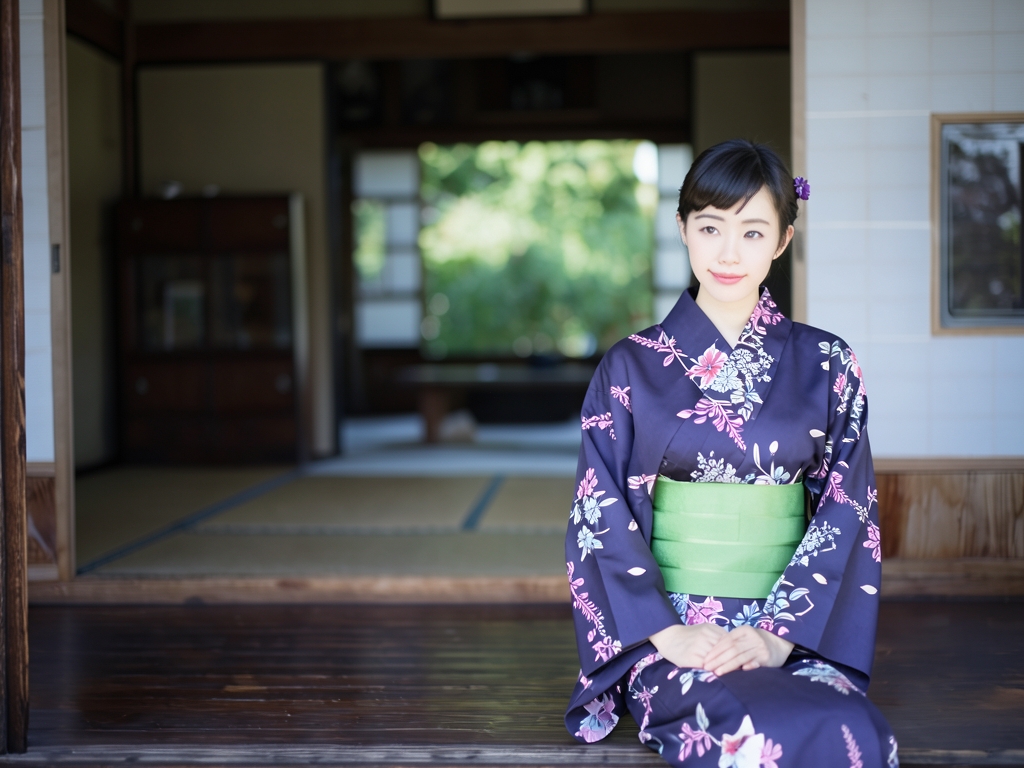 ゆかた 生地 耳有り・両面染め 浴衣 反物 No.138 牡丹柄・濃紺地（女 浴衣）