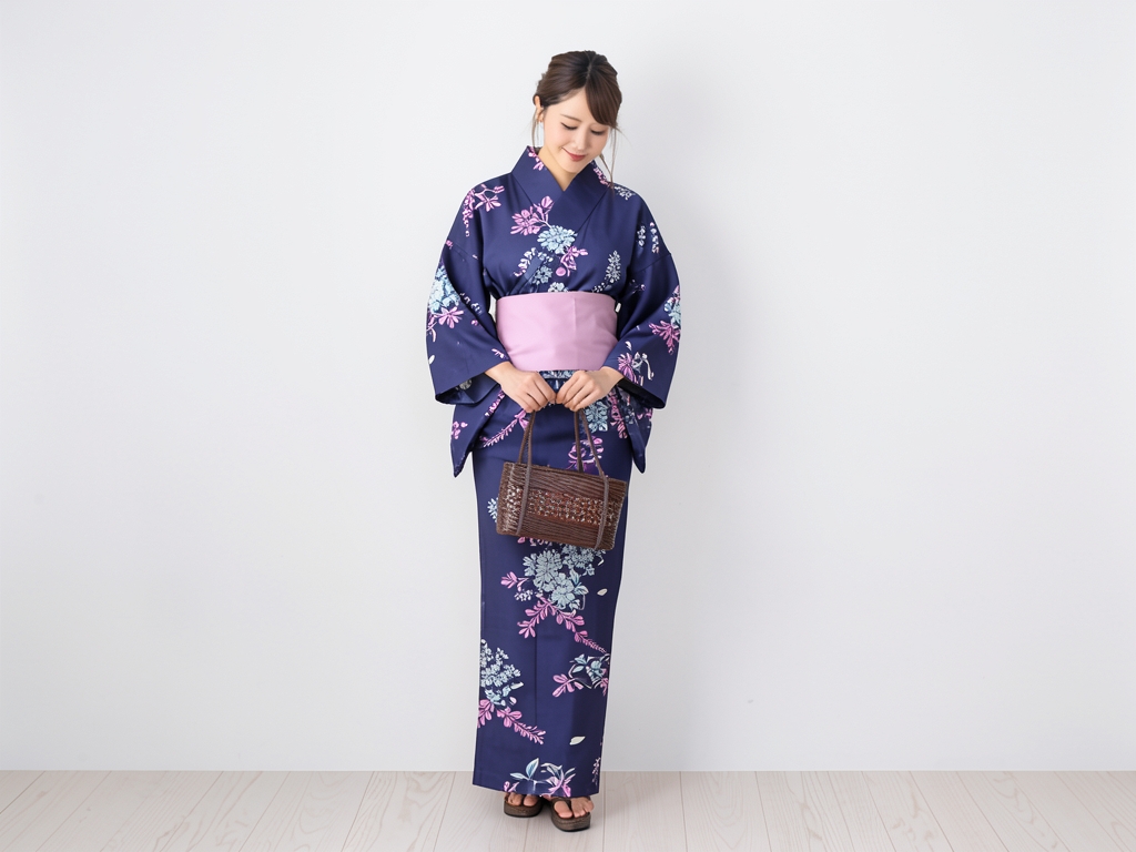 ゆかた 生地 耳有り・両面染め 浴衣 反物 No.138 牡丹柄・濃紺地（女 浴衣）