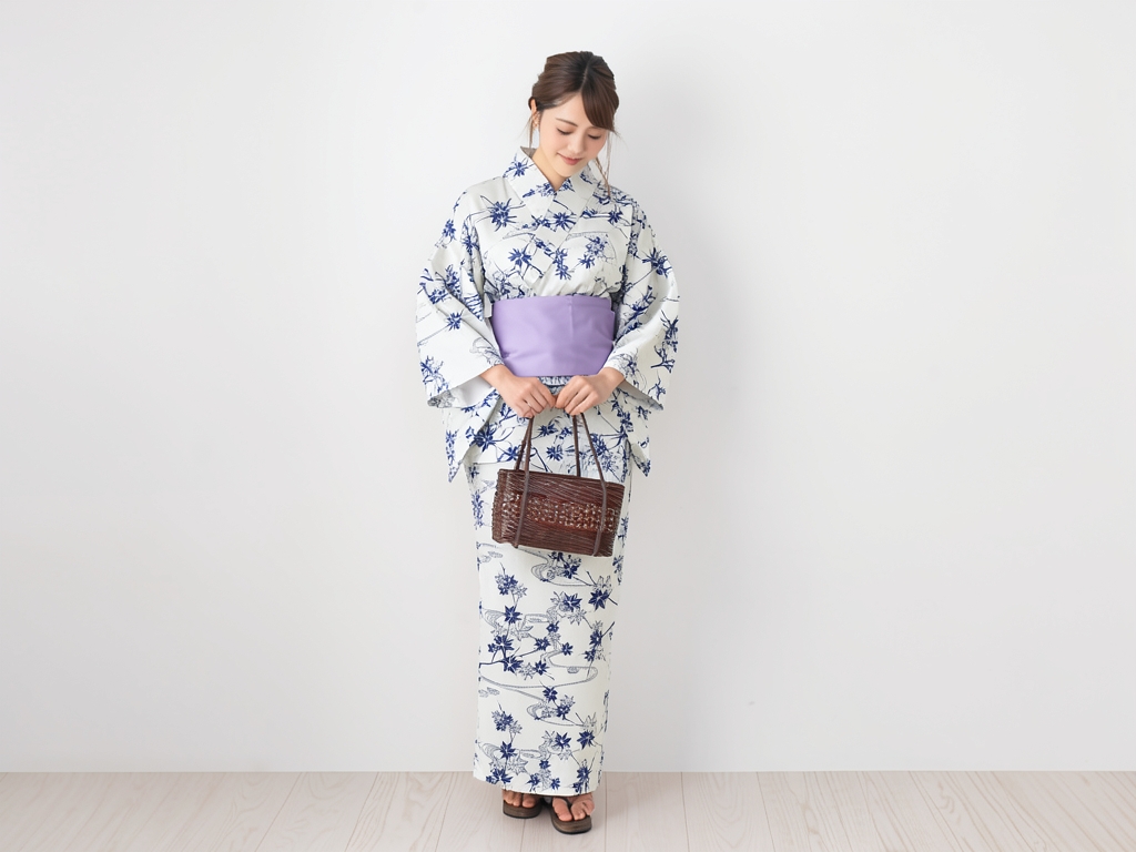 白紺 ゆかた 生地 未仕立て品浴衣 反物 耳有り 白地・紅葉柄・No.159（女 浴衣）