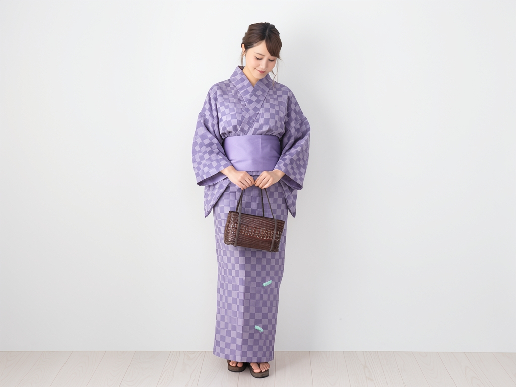 Yukata fabric/slightly defective Yukata cloth/No.179 [with translation] Checkered/shark pattern/lig… (Female yukata)