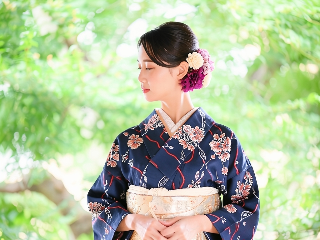 久留米絣　きもの生地　久留米かすり　反物　 立涌雲柄・濃紺地（女 着物）