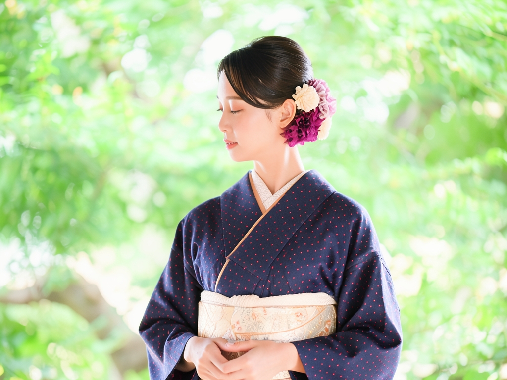 綿きもの生地 未仕立て品　久留米絣 反物・　 十字絣柄・黒地（女 着物）