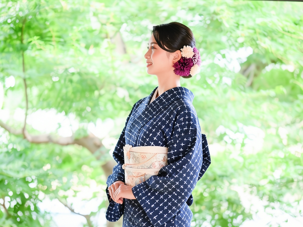 綿100％・きもの生地　久留米絣 反物　 十字絣柄・黒地（女 着物）