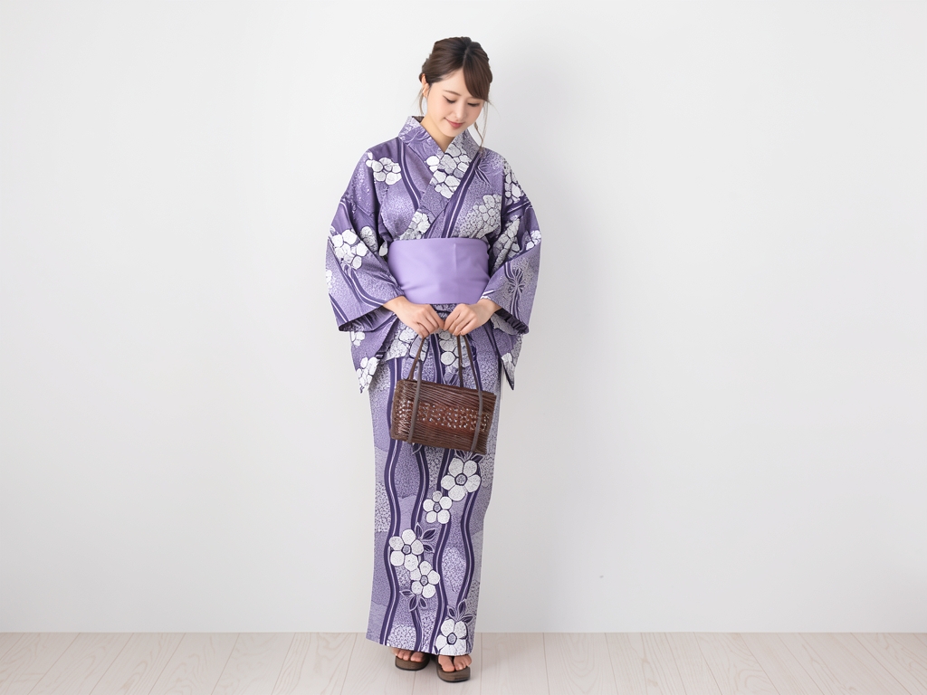 ゆかた 生地 未仕立て品 片面染め浴衣 反物 耳有り 白紺地・フクロ草柄・No.27（女 浴衣）