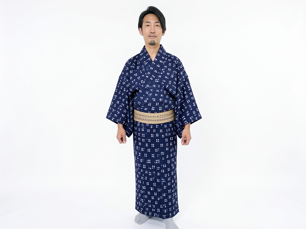 綿100％・きもの生地　久留米かすり 反物　 井桁柄・濃紺地・（男 着物）